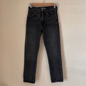 VGUC Levi's® Premium Wedgie Straight Fit Women's Jeans